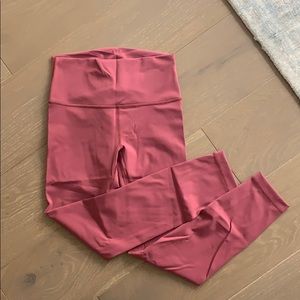 Lulemon Wunder Under